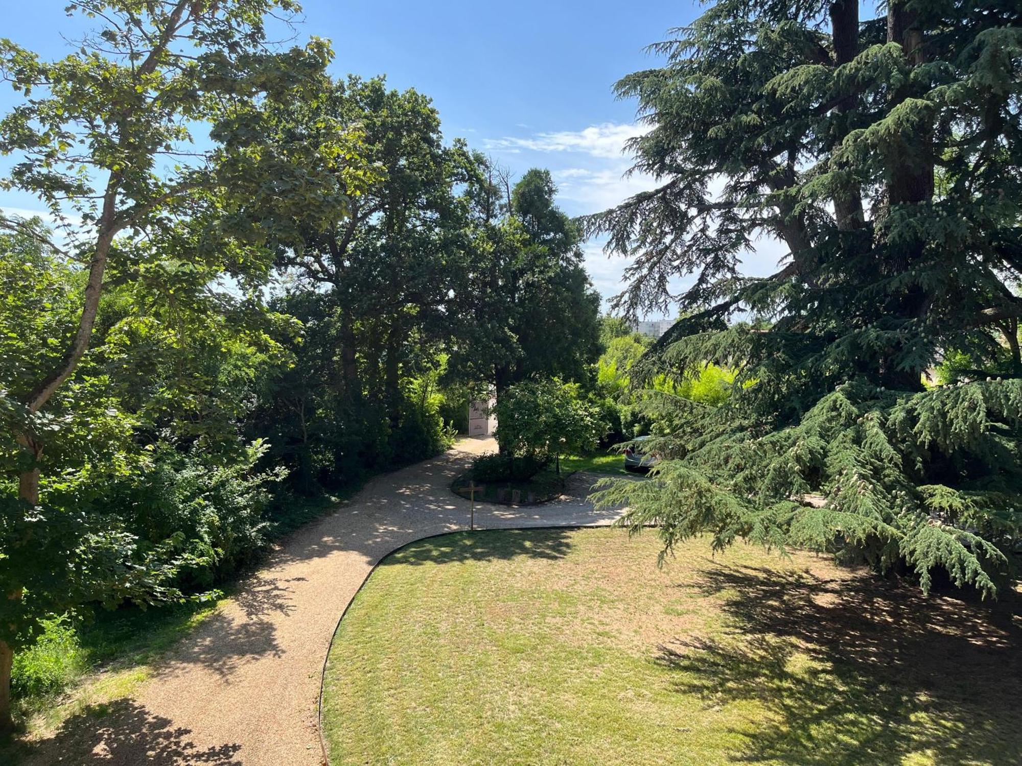 Le Clos Du Cedre Saint-Ouen  Exterior photo